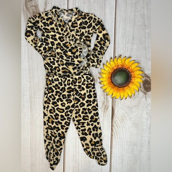 Posh Peanut Other - Posh Peanut Lana Leopard Ruffle Set
